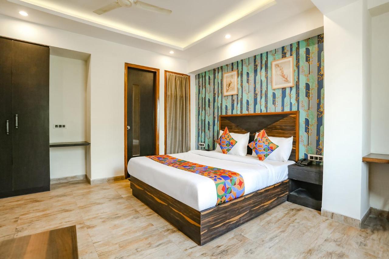 Fabhotel The Gross Infinity